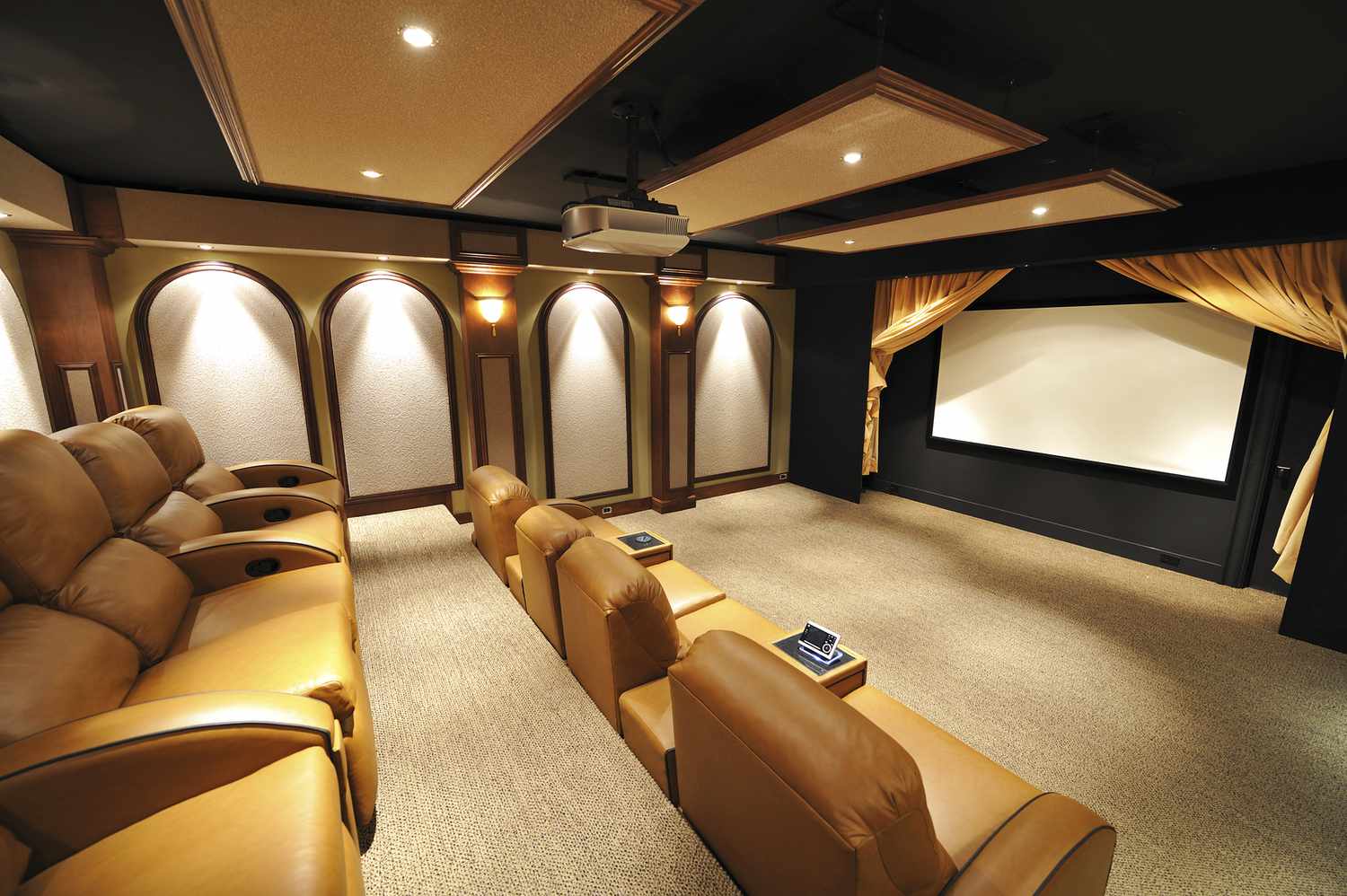 5 Things You Should Consider When Building a Custom Home Theater